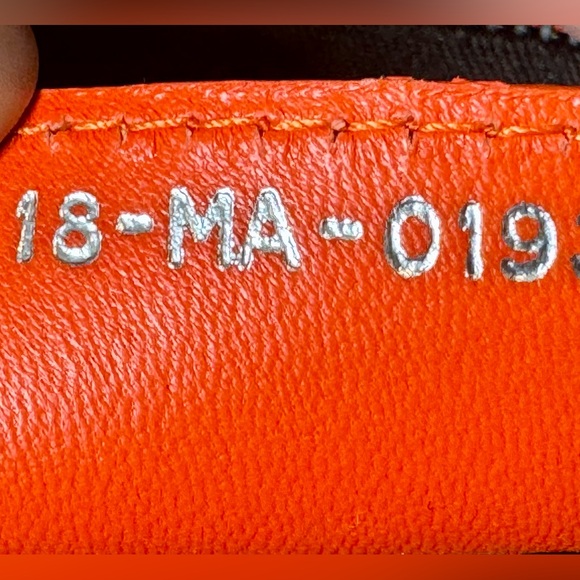 Sold x Christian Dior classic Lady Dior medium - Picture 12 of 14